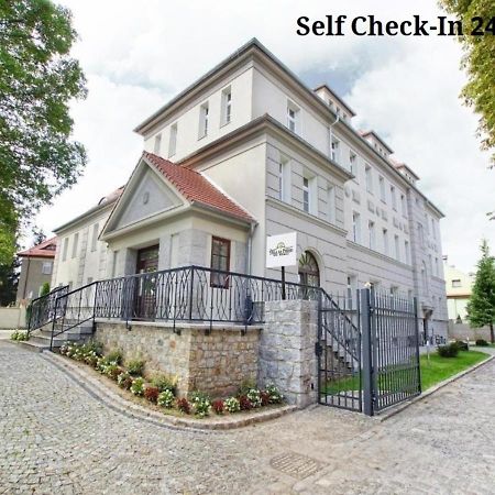 Villa La Pierre Strzegom Exterior foto