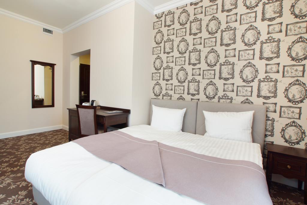 Villa La Pierre Strzegom Habitación foto