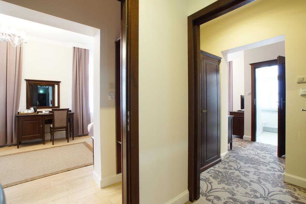 Villa La Pierre Strzegom Habitación foto